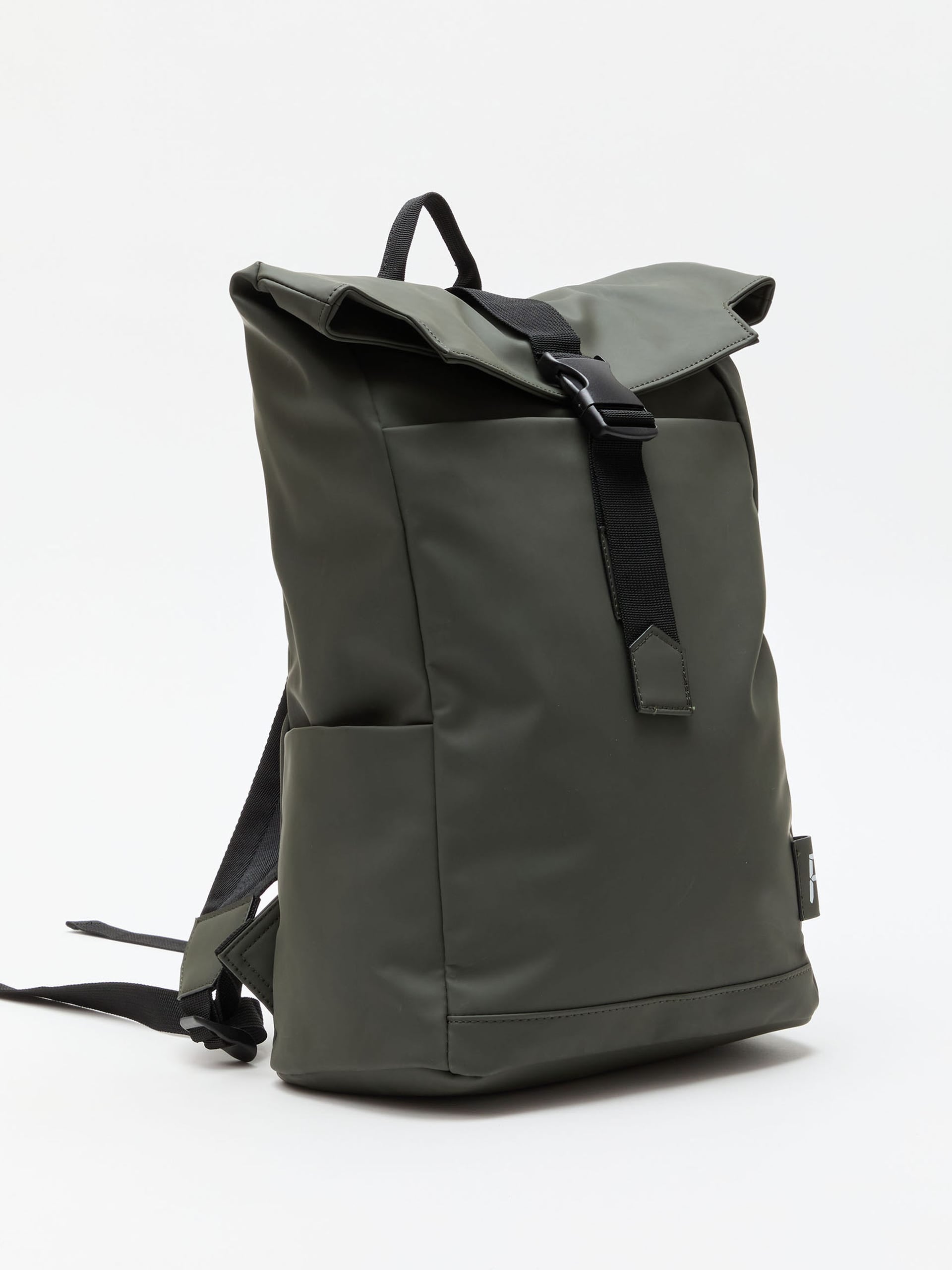 Mochila con Solapa Verde Olivo