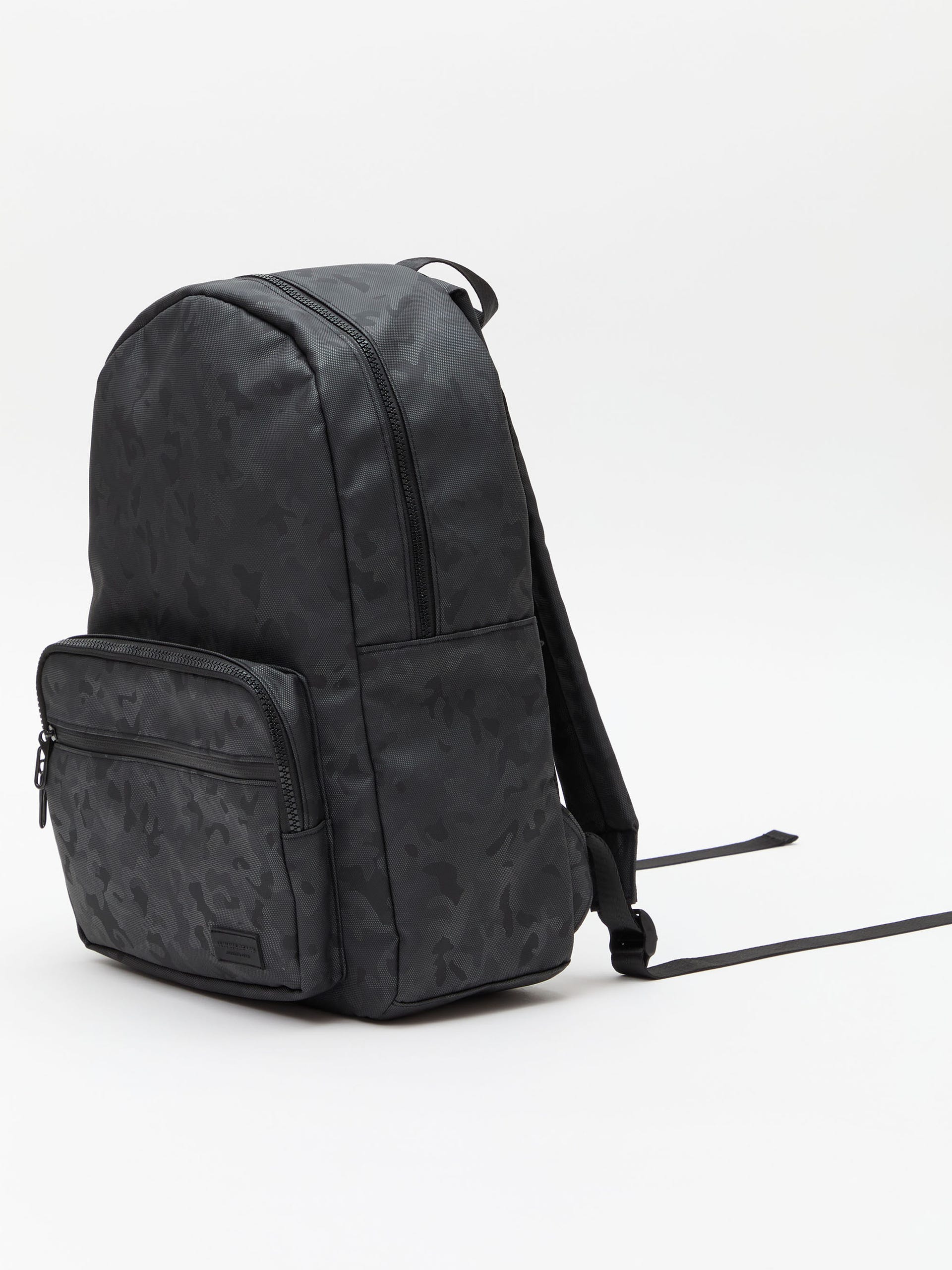 Mochila Camuflaje Negra